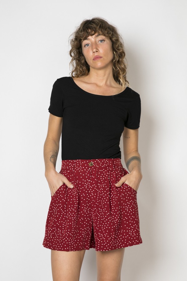 short-rojo-mujer-448xgw-1.jpg
